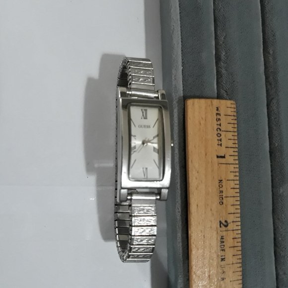 GUESS watch Silver Face Genuine Face 1 2/8" X 1" - Picture 3 of 4